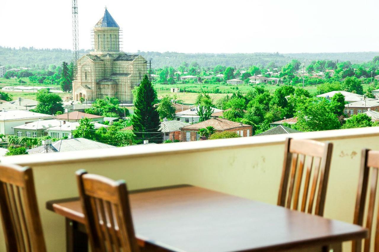 Hotel Grand Zugdidi Luaran gambar