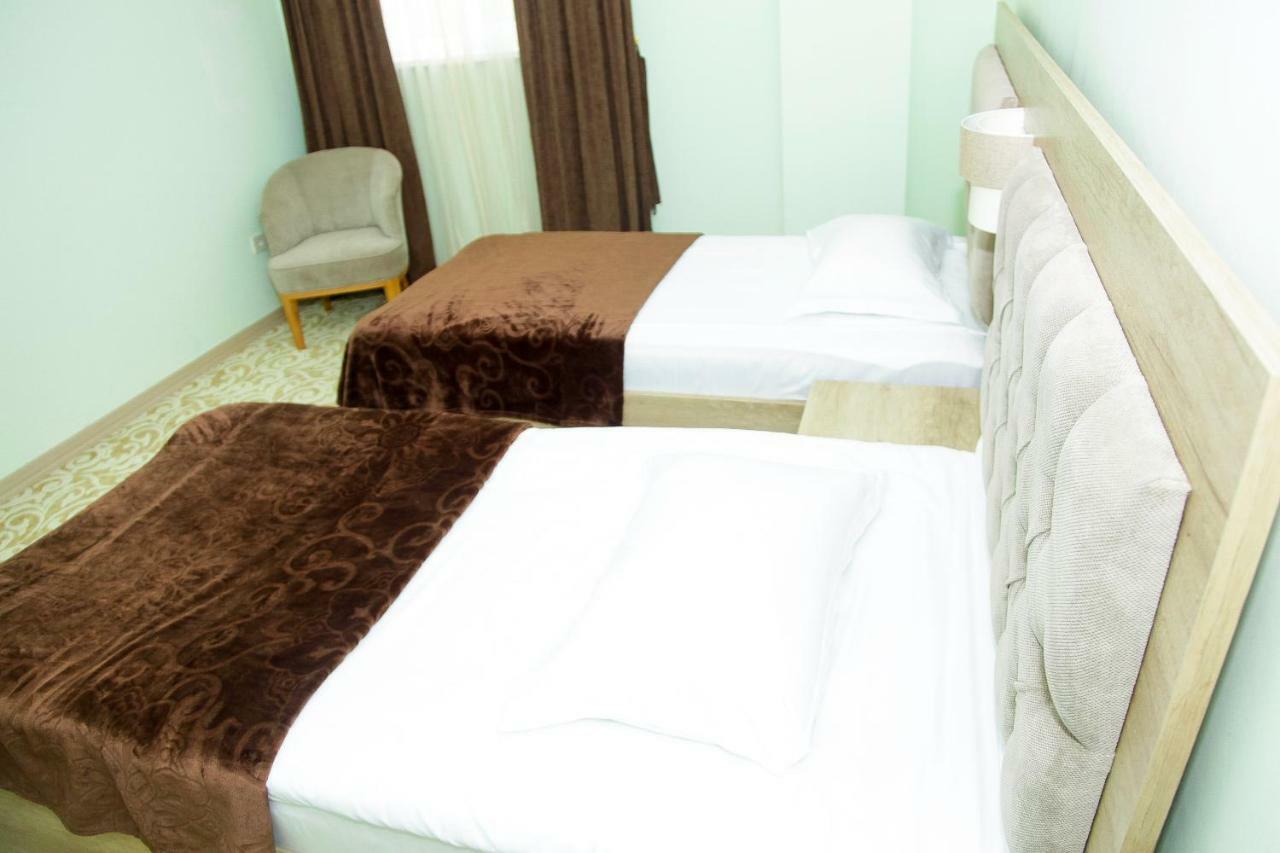Hotel Grand Zugdidi Luaran gambar